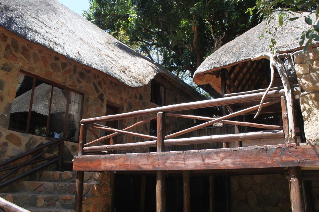 Moholoholo Ya Mati Guest House Kampersrus AH Exterior photo