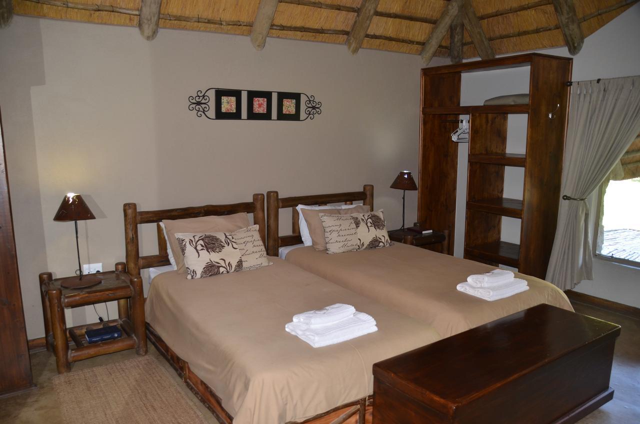 Moholoholo Ya Mati Guest House Kampersrus AH Exterior photo