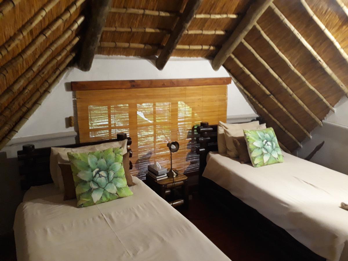 Moholoholo Ya Mati Guest House Kampersrus AH Exterior photo